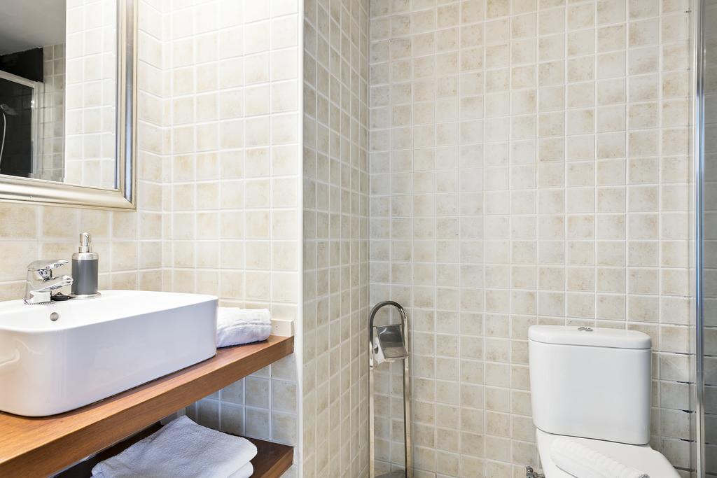 Uma Suites Bruc Barcelona Exteriör bild