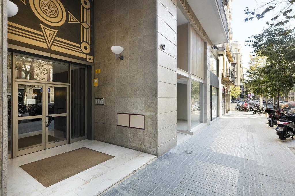 Uma Suites Bruc Barcelona Exteriör bild